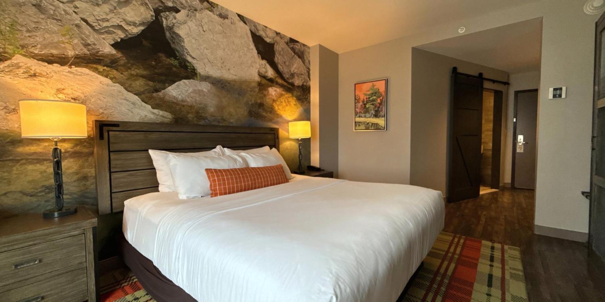 Hotel Indigo Traverse City By Ihg Экстерьер фото